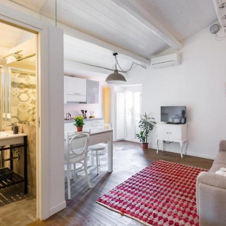 רומא Cozy Studio In Trastevere מראה חיצוני תמונה