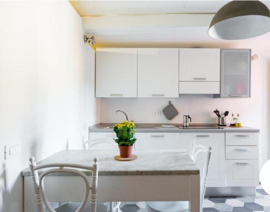 רומא Cozy Studio In Trastevere מראה חיצוני תמונה